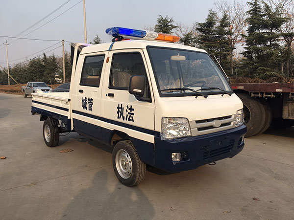 城管執(zhí)法雙排車