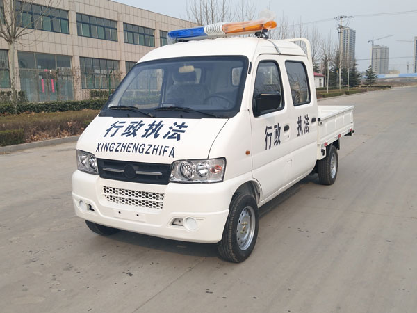 城管執(zhí)法車